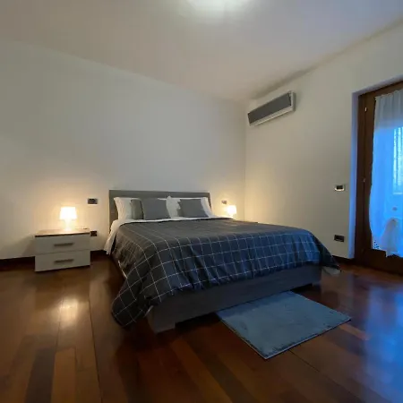 Gulliver דירה לטינה